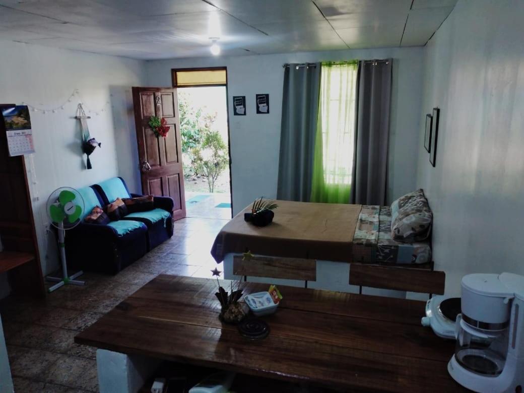 Magic Flower Rooms Cahuita Bagian luar foto