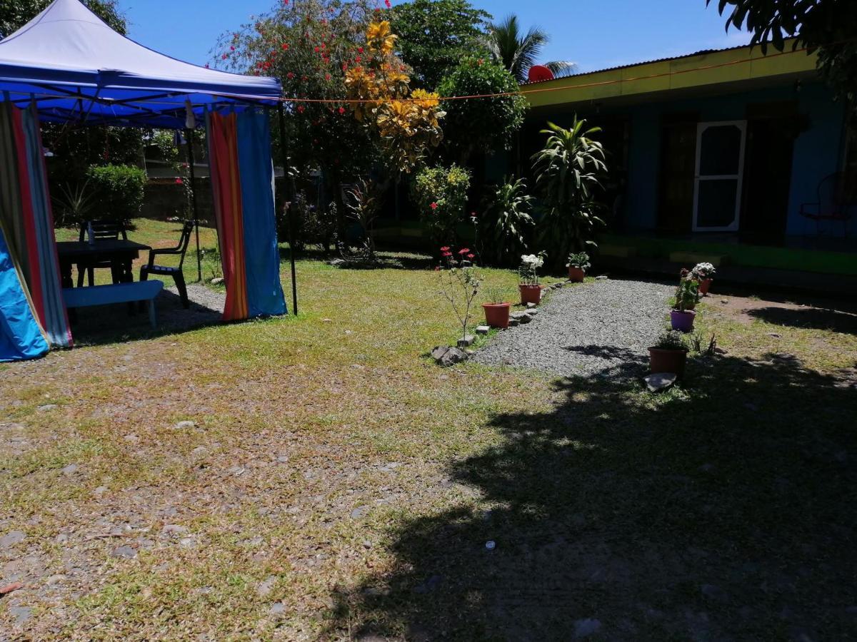 Magic Flower Rooms Cahuita Bagian luar foto